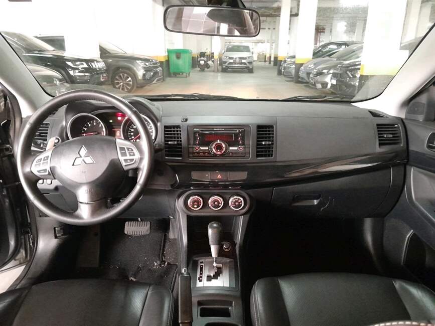 Mitsubishi Lancer 2.0 CVT 16V 4P AUTOMATICO