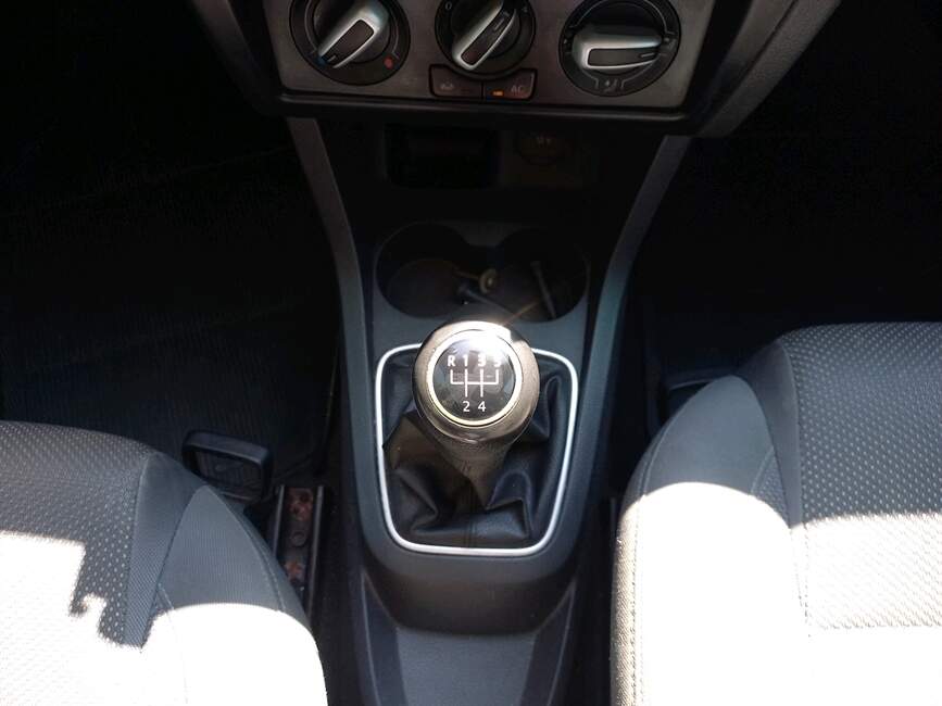 Volkswagen Fox 1.0 MI 8V 4P MANUAL
