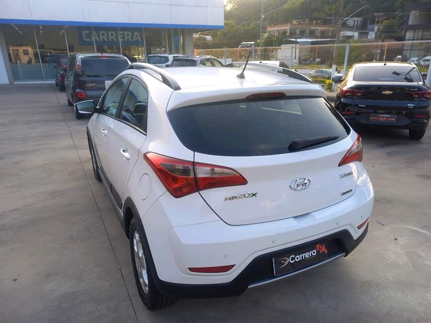 Hyundai HB20X 1.6 16V STYLE 4P AUTOMATICO