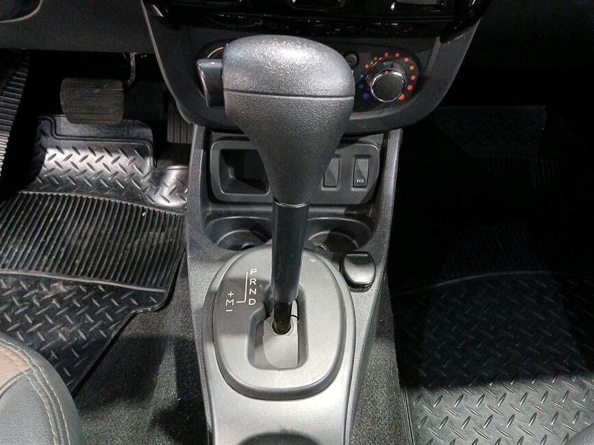 Renault Duster 2.0 DYNAMIQUE 4X2 16V 4P AUTOMATICO