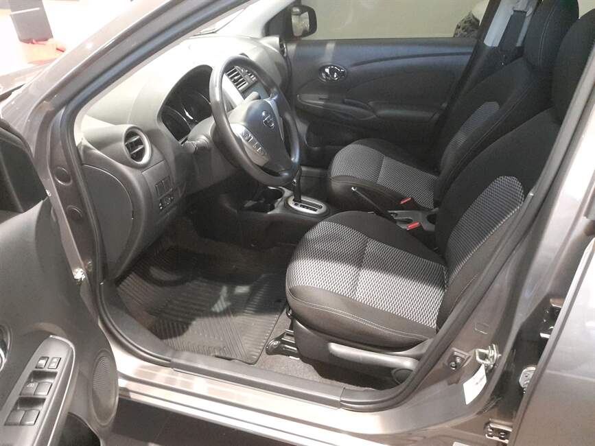 Nissan Versa 1.6 16V START SV 4P XTRONIC