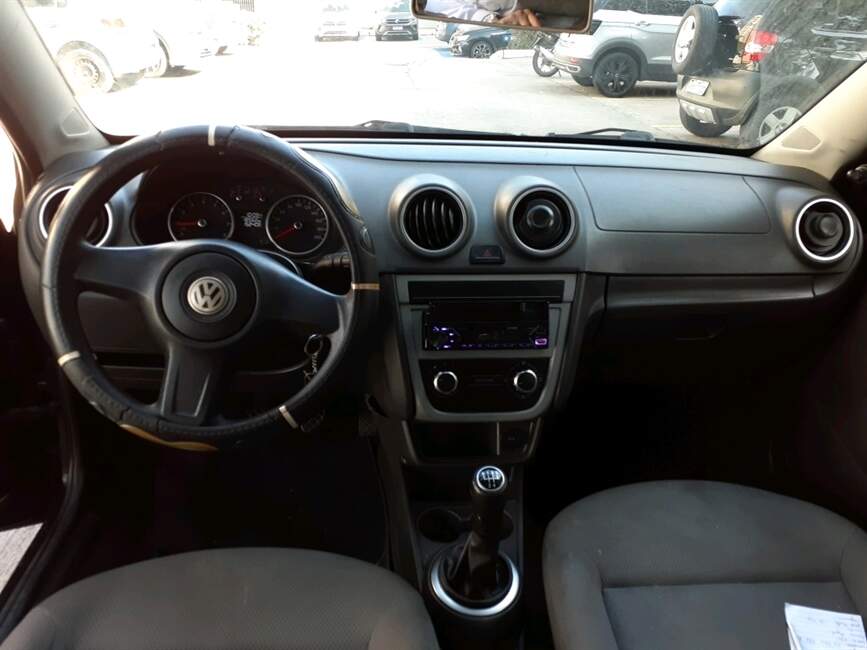Volkswagen Gol 1.0 MI 8V 4P MANUAL G.V