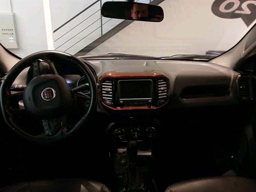 Fiat Toro 1.8 16V EVO FREEDOM AT6