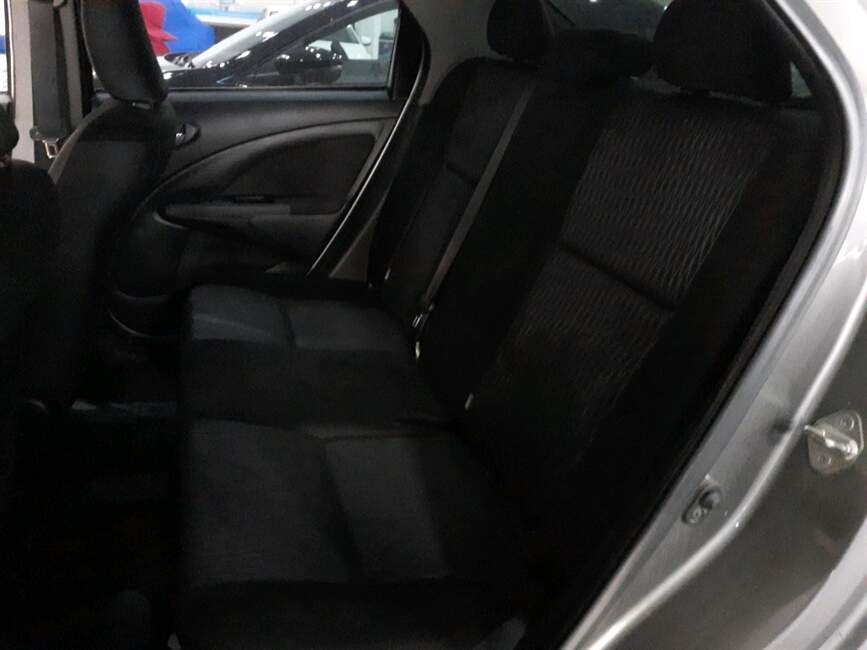 Toyota Etios 1.5 X PLUS SEDAN 16V 4P MANUAL
