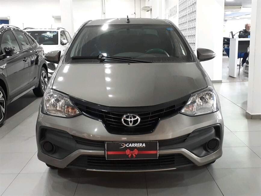 Toyota Etios 1.5 X PLUS SEDAN 16V 4P MANUAL