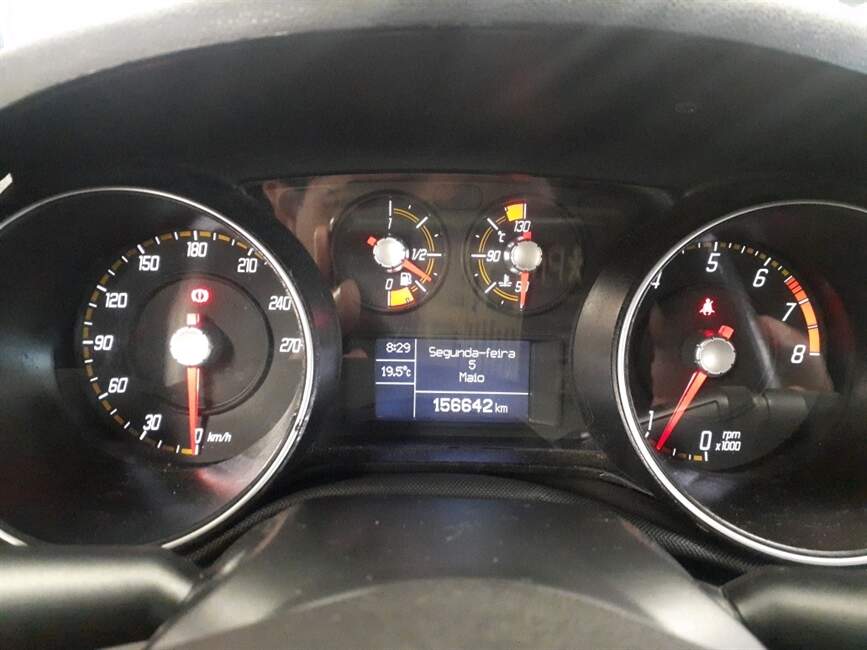 Fiat Punto 1.4 MPI 16V T-JET 4P MANUAL
