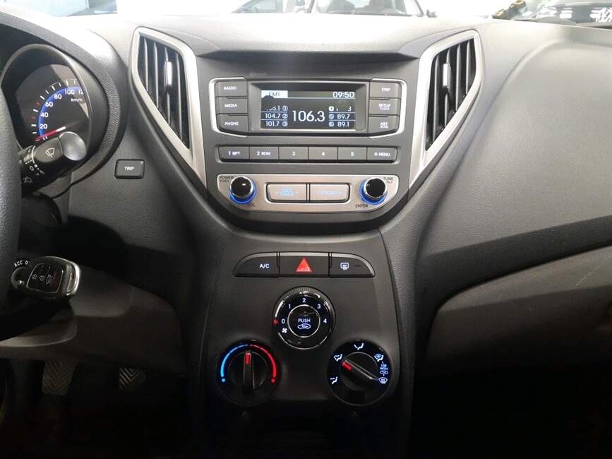 Hyundai HB20S 1.6 COMFORT STYLE 16V 4P MANUAL