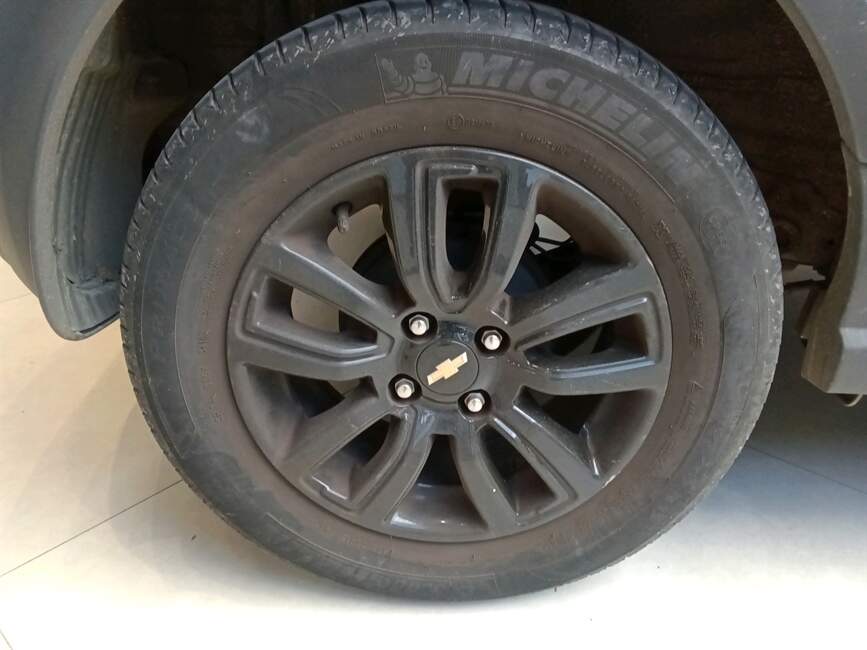 Chevrolet Onix 1.4 MPFI ACTIV 8V 4P AUTOMATICO