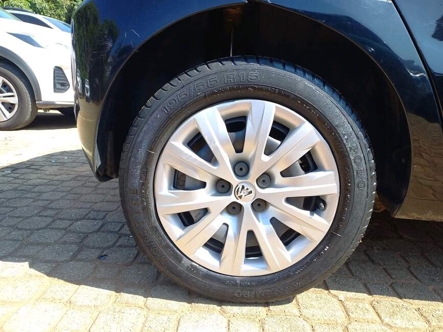 Volkswagen Fox 1.0 MI 8V 4P MANUAL