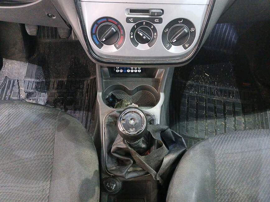 Fiat Punto 1.4 ELX 8V 4P MANUAL