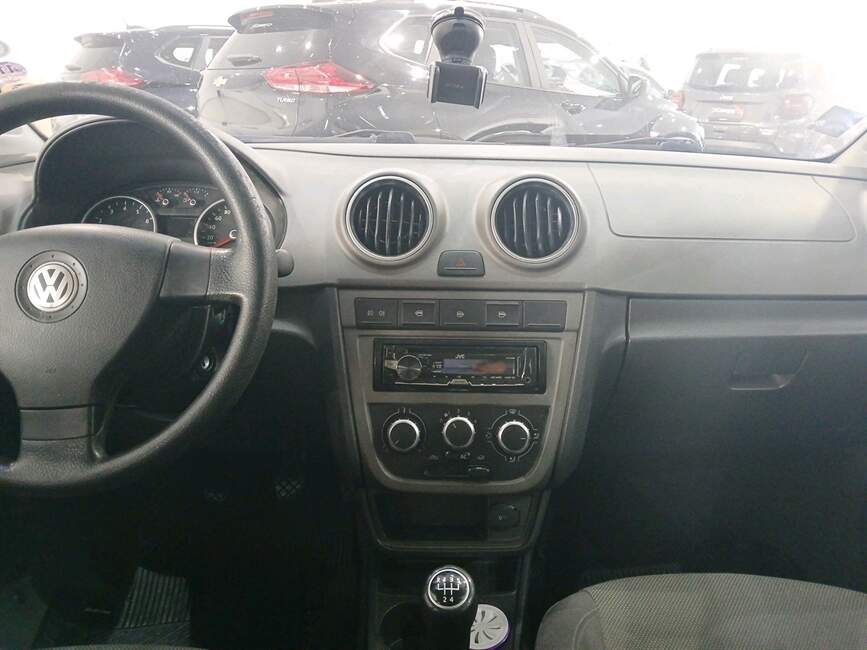 Volkswagen Voyage 1.6 MI COMFORTLINE 8V 4P MANUAL