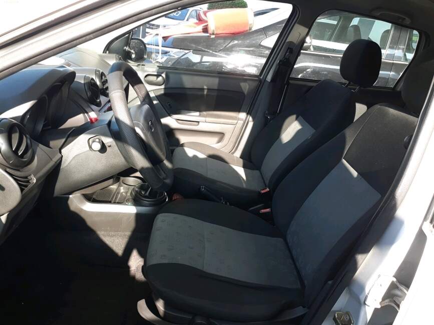 Ford Fiesta 1.0 ROCAM 8V 4P MANUAL
