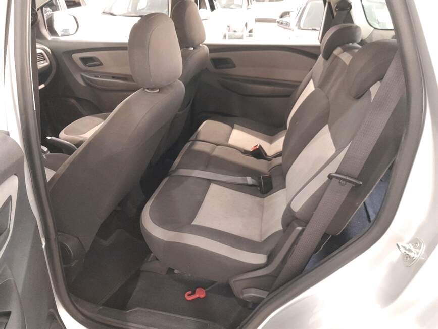 Chevrolet Spin 1.8 ADVANTAGE 8V 4P AUTOMATICO