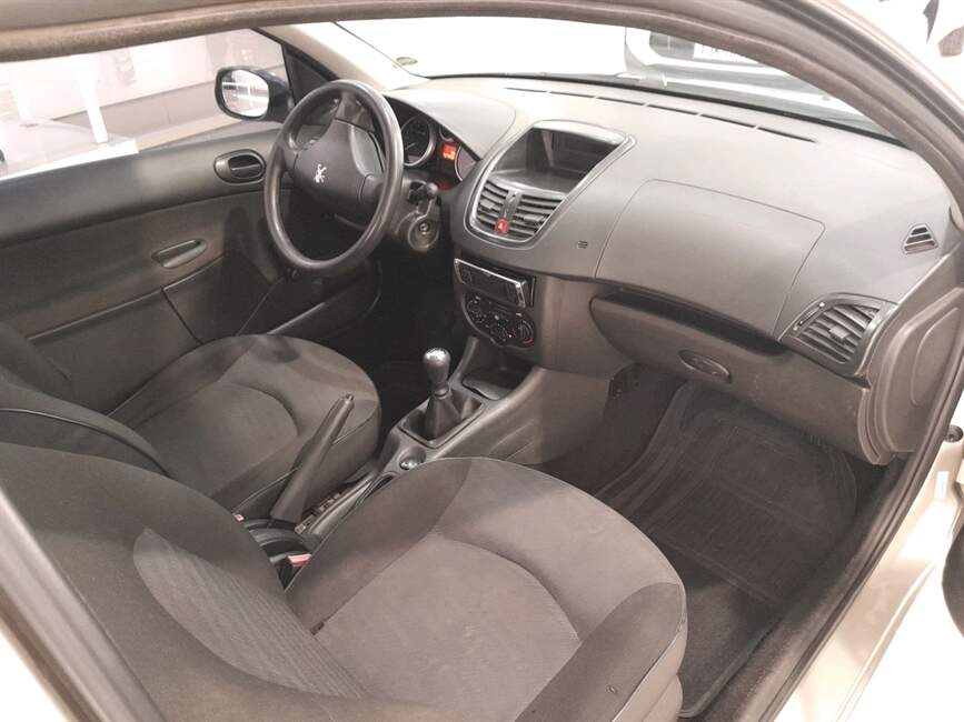 Peugeot 207 1.4 X-LINE 8V 2P MANUAL