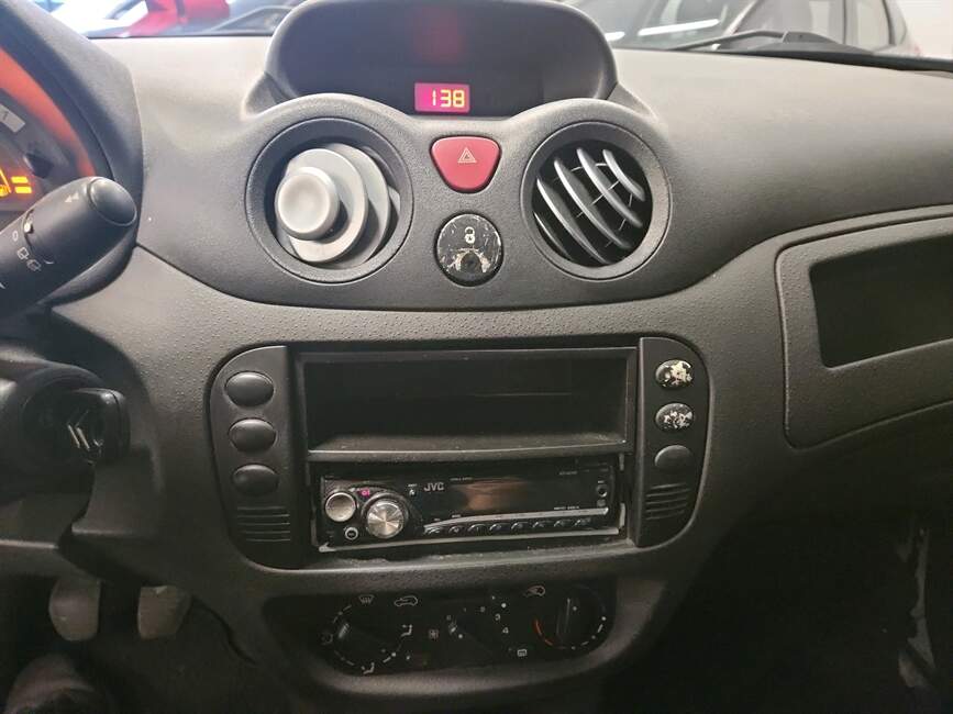 Citroen C3 1.4 I GLX 8V 4P MANUAL