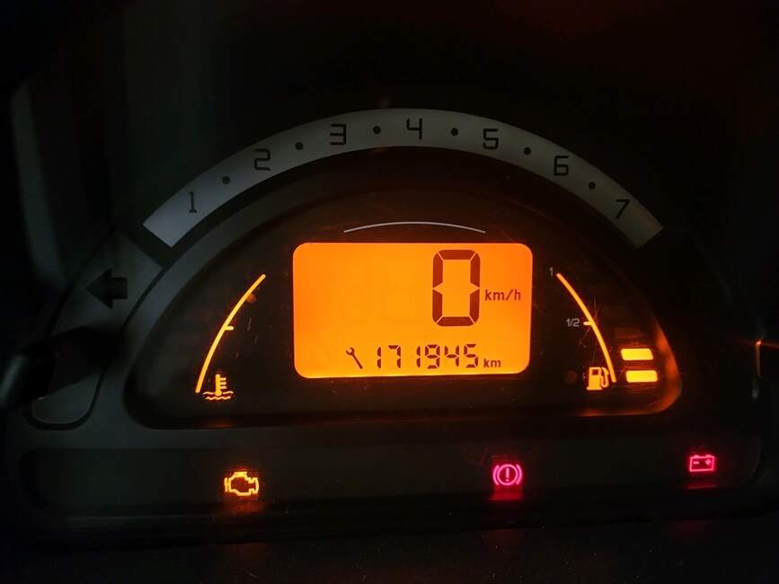 Citroen C3 1.4 I GLX 8V 4P MANUAL