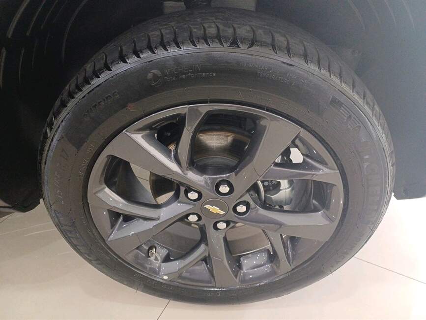 Chevrolet Montana 1.2 TURBO PREMIER