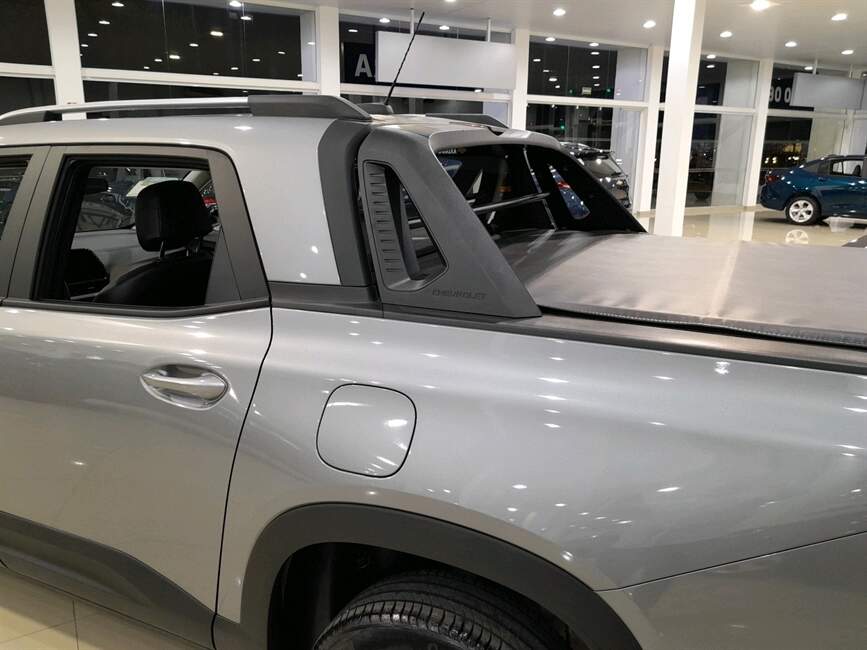 Chevrolet Montana 1.2 TURBO PREMIER
