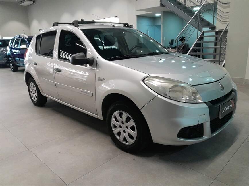 Renault Sandero 1.0 AUTHENTIQUE 16V 4P MANUAL