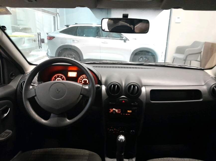 Renault Sandero 1.0 AUTHENTIQUE 16V 4P MANUAL