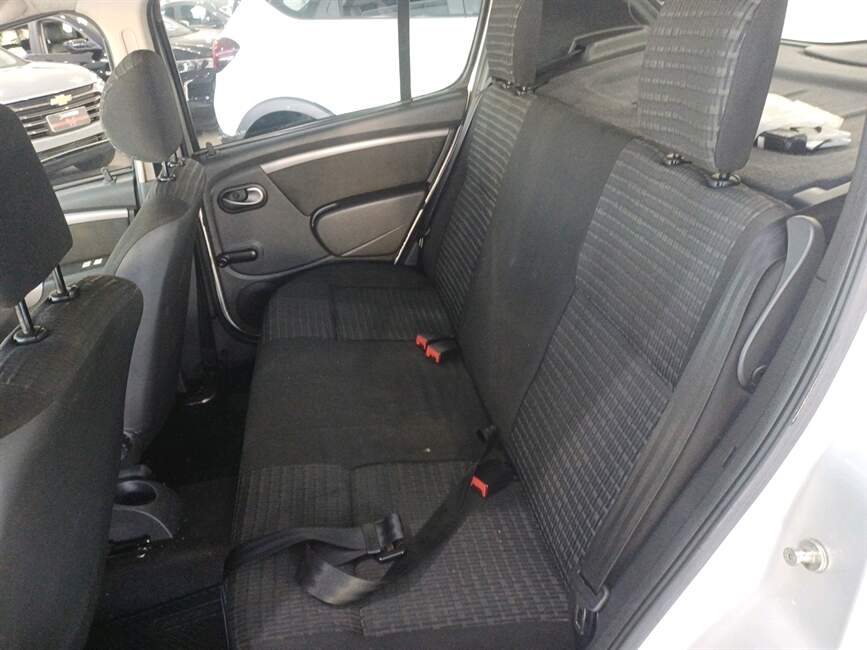 Renault Sandero 1.6 EXPRESSION 8V HI-TORQUE 4P MANUAL