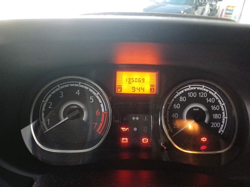 Renault Sandero 1.6 EXPRESSION 8V HI-TORQUE 4P MANUAL
