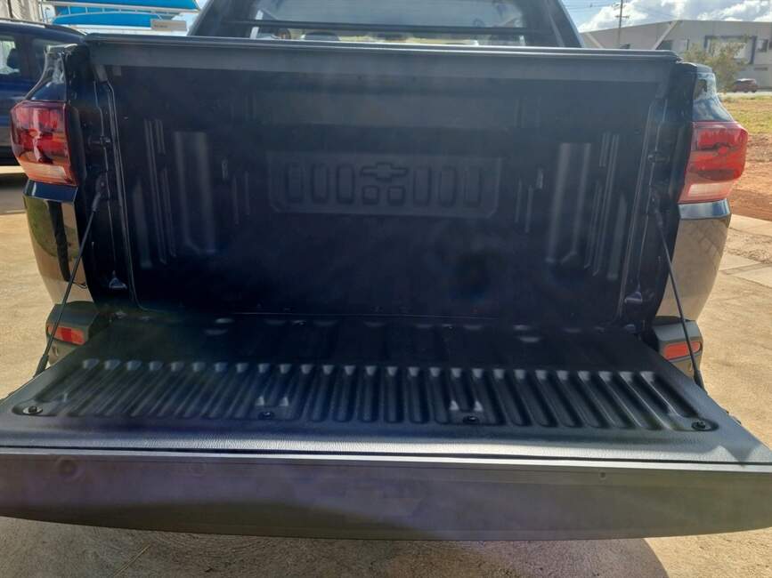 Chevrolet Montana 1.2 TURBO PREMIER