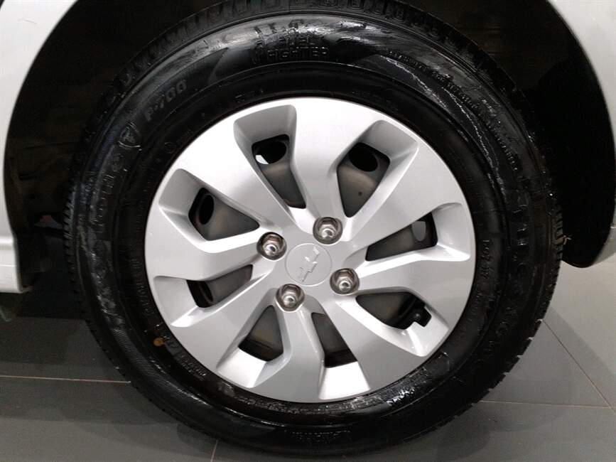 Chevrolet Onix 1.0 MPFI JOY 8V 4P MANUAL