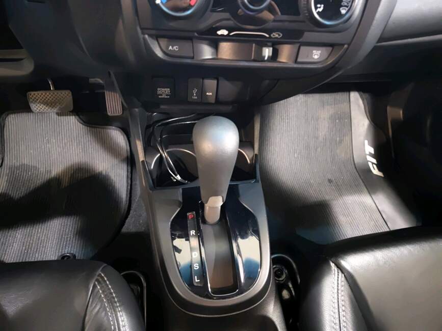 Honda Fit 1.5 PERSONAL 16V 4P AUTOMATICO