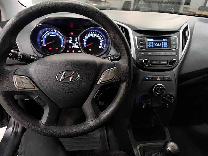 Hyundai HB20 1.0 UNIQUE 12V 4P MANUAL